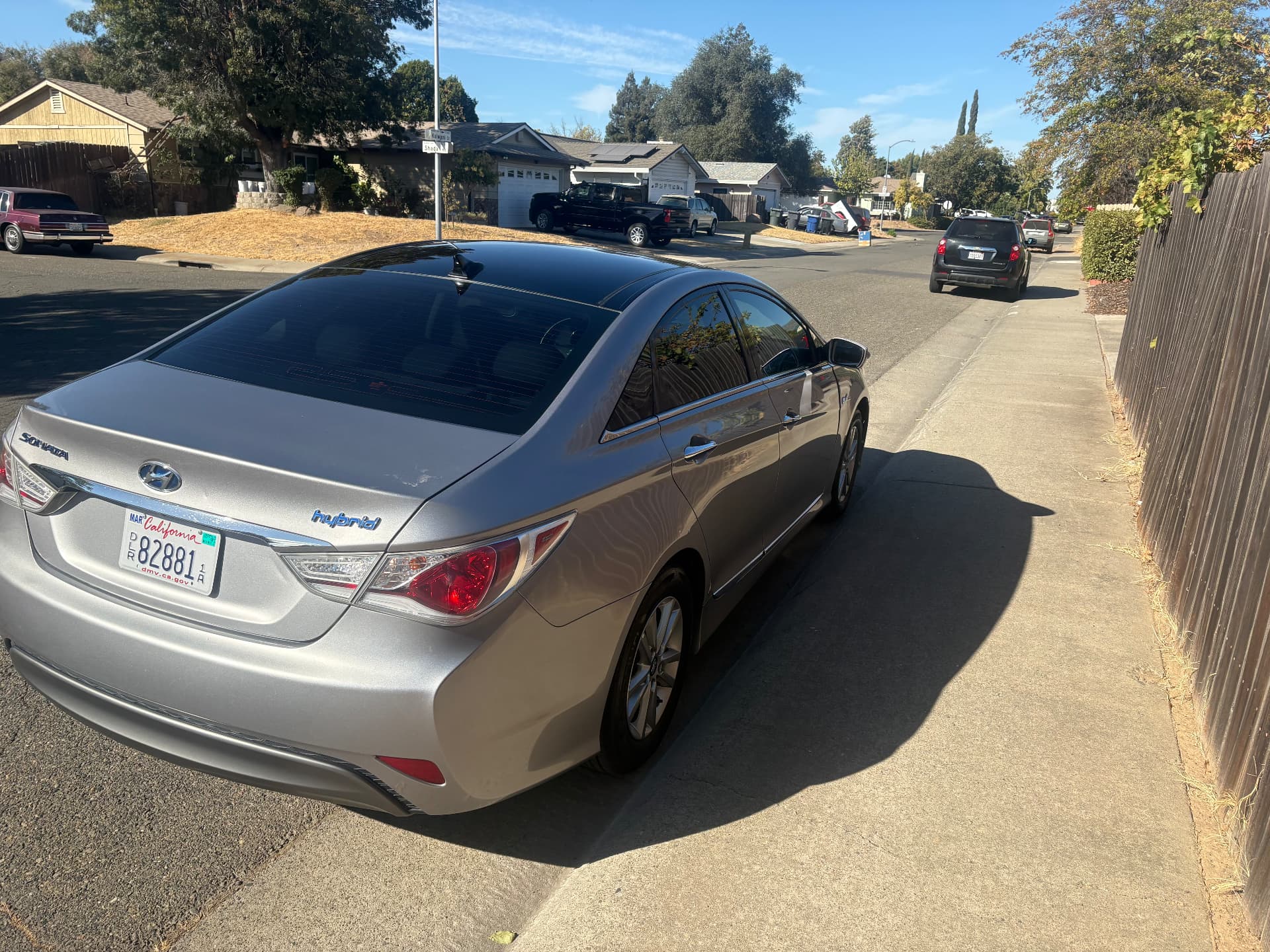 2011 Hyundai Sonata Hybrid Blue Drive — view 2